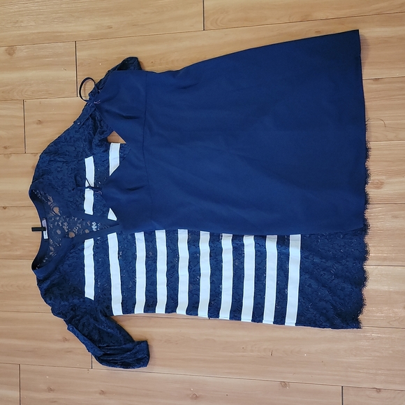 BCBG MAXAZRIA - Picture 3 of 4